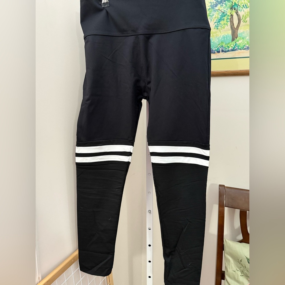 Coorun Black Leggings. NWT. Size 2X